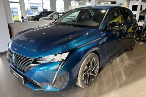 Peugeot 308 5P Allure Hybrid MHEV 145 e-DCS6