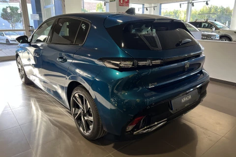 Peugeot 308 5P Allure Hybrid MHEV 145 e-DCS6