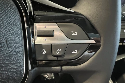 Peugeot 308 5P Allure Hybrid MHEV 145 e-DCS6