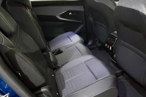 Peugeot 5008 Hybrid 1.2 100KW Allure eDCS6