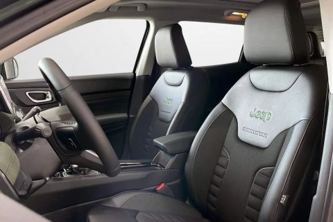 Jeep Compass eHybrid 1.5 MHEV 130HP North Star DCT