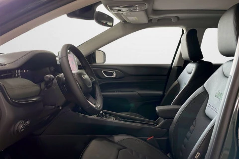 Jeep Compass eHybrid 1.5 MHEV 130HP North Star DCT