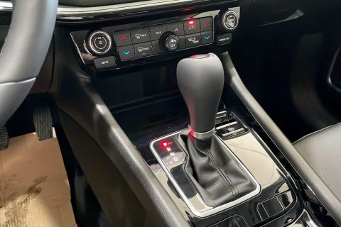 Jeep Compass eHybrid 1.5 MHEV 130HP North Star DCT