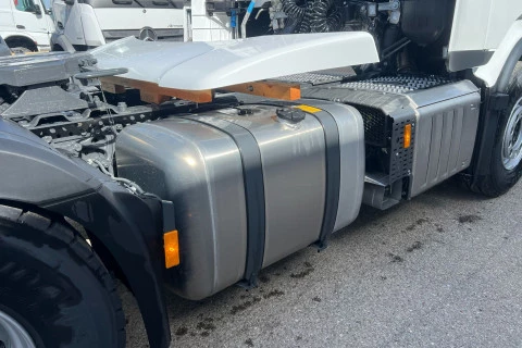 Mercedes-Benz Actros 1863 LS