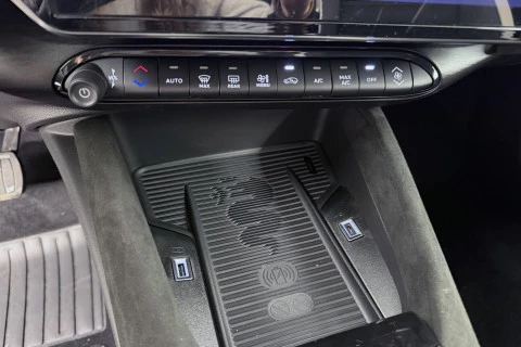 Alfa Romeo Junior Ibrida Sport Speciale 108kW (145CV)