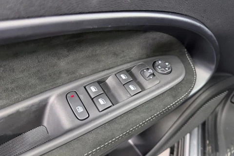 Alfa Romeo Junior Ibrida Sport Speciale 108kW (145CV)