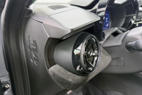 Alfa Romeo Junior Ibrida Sport Speciale 108kW (145CV)