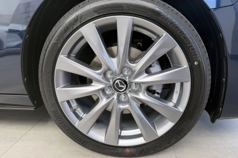 Mazda3 2.5L e-SKYACTIV G MHEV 103kW Excl-line
