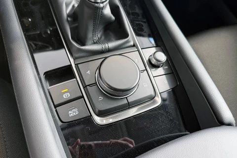 Mazda3 2.5L e-SKYACTIV G MHEV 103kW Excl-line