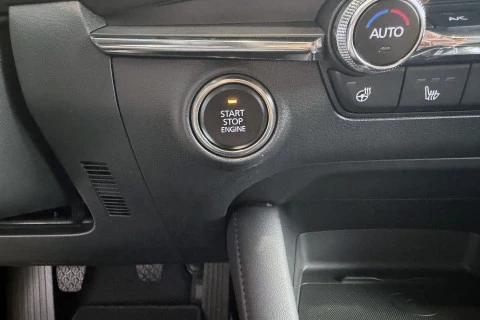 Mazda3 2.5L e-SKYACTIV G MHEV 103kW Excl-line