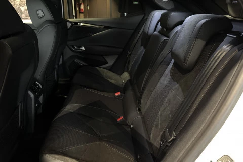 DS Nº4 E-Tense 215 Étoile Alcantara@