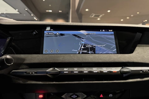 DS Nº4 E-Tense 215 Étoile Alcantara@