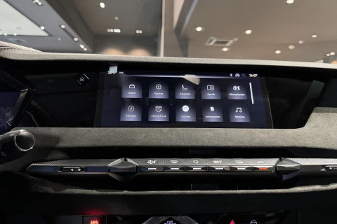 DS Nº4 E-Tense 215 Étoile Alcantara@