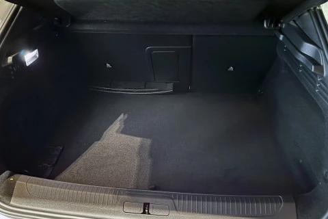 DS Nº4 E-Tense 215 Étoile Alcantara@