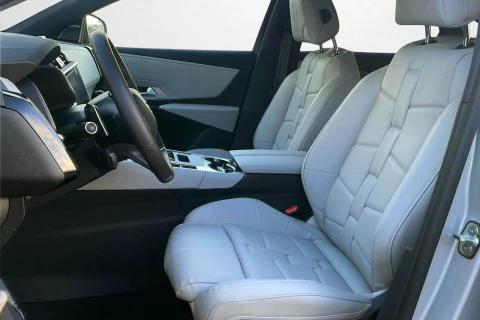 DS 7 PLUG-IN HYBRID 225 ÉTOILE