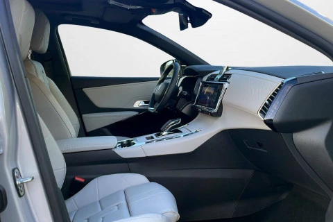 DS 7 PLUG-IN HYBRID 225 ÉTOILE