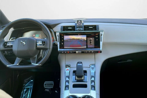 DS 7 PLUG-IN HYBRID 225 ÉTOILE