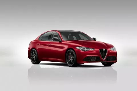 Alfa Romeo Giulia Tributo Italiano 2.2  JTDM 210 CV AT8