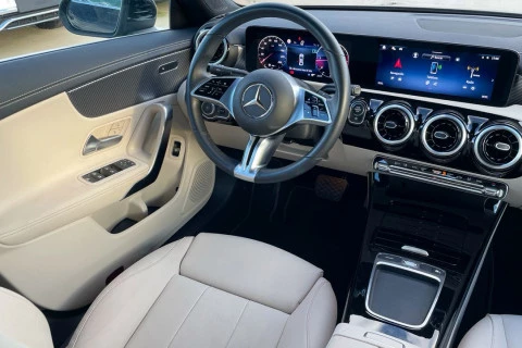 Mercedes-Benz CLA CLA 200 D DCT