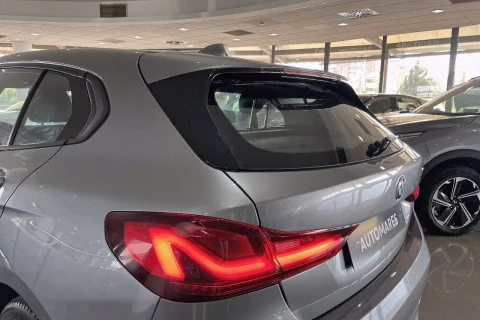 BMW Serie 1 118i Auto