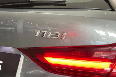 BMW Serie 1 118i Auto