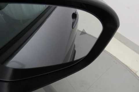 Nissan Juke  1.0 DIG-T Tekna 4x2 84kW