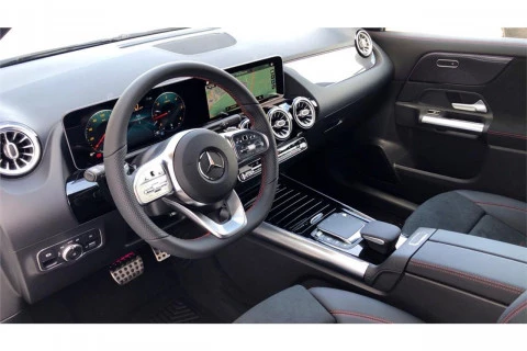 Mercedes-Benz GLA GLA 180