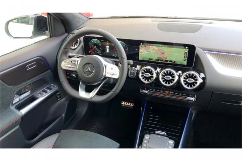 Mercedes-Benz GLA GLA 180