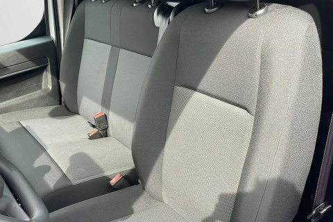 Opel Vivaro Furgón 1.5 Diésel 120 CV Manual