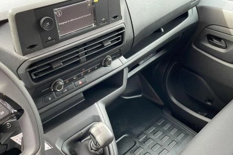 Opel Vivaro Furgón 1.5 Diésel 120 CV Manual