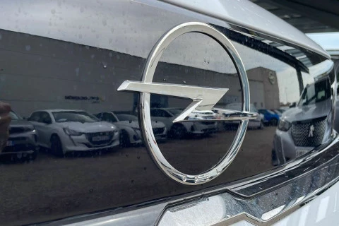 Opel Vivaro Furgón 1.5 Diésel 120 CV Manual