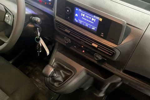 Opel Vivaro Furgón 1.5 Diésel 120 CV Manual