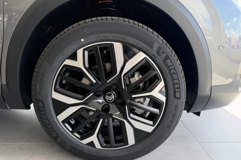 Citroën C4 X Hybrid 145 ë-DCS6 Business Edition