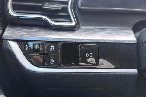 Kia Sportage 1.6 T-GDi 118kW (160CV) Drive 17