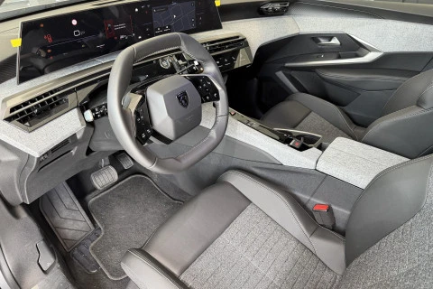 Peugeot 3008 Hybrid 1.2 107KW Allure eDCS6