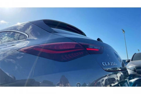 Mercedes-Benz CLA CLA 250 e Shooting Brake