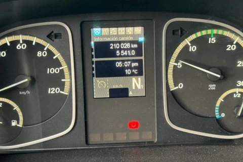 Mercedes-Benz Atego 1530 L