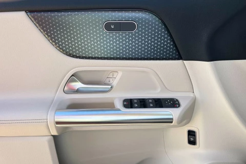 Mercedes-Benz GLA GLA 200 D