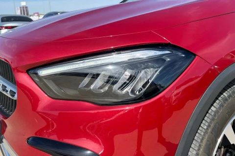 Mercedes-Benz GLA GLA 200 D