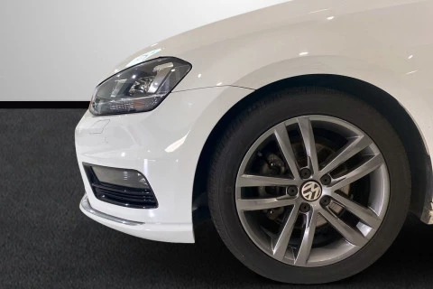 Volkswagen Golf 1.6 TDI 105 DSG Advance BMotion Tech
