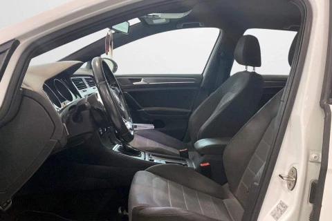 Volkswagen Golf 1.6 TDI 105 DSG Advance BMotion Tech