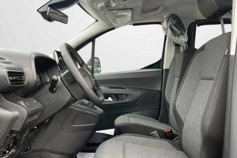 Opel Combo 100 Cv 1.5 Td S/S MT6 €6.4