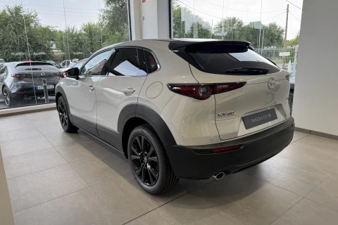 Mazda CX-30 e-SKYACTIV G Homura