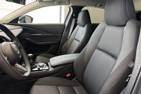 Mazda CX-30 e-SKYACTIV G Homura