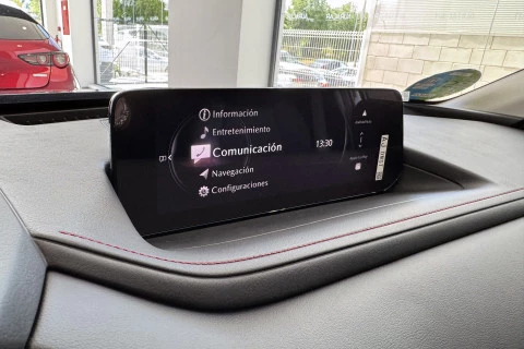 Mazda CX-30 e-SKYACTIV G Homura