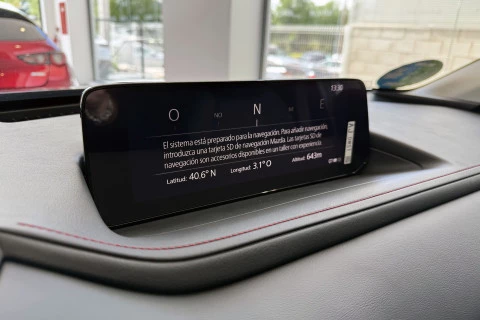 Mazda CX-30 e-SKYACTIV G Homura