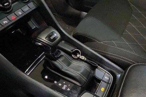 Skoda Karoq 1.5 TSI 110kW (150CV) DSG ACT Sportline