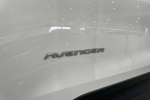 Jeep Avenger 1.2 G 74kW (100CV) Longitude