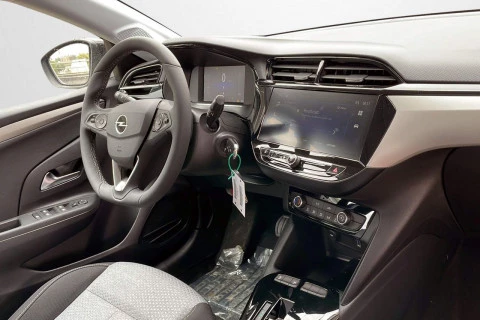 Opel Corsa 1.2T XHL Hybrid 81kW Edition eDCT