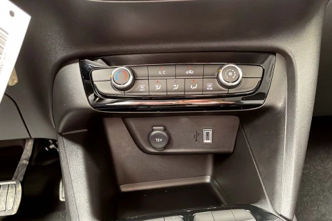 Opel Corsa 1.2T XHL Hybrid 81kW Edition eDCT